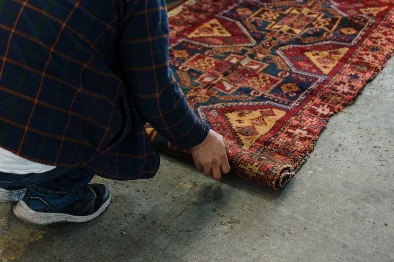  Why Rugs Should Be Dusted Before Washing 